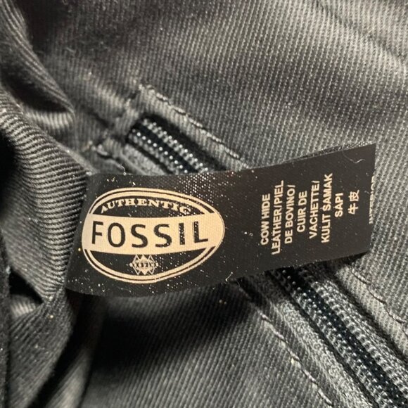 Fossil Riley Black Leather Top Zip Camera Adjustable Crossbody Shoulder Bag - Picture 13 of 14